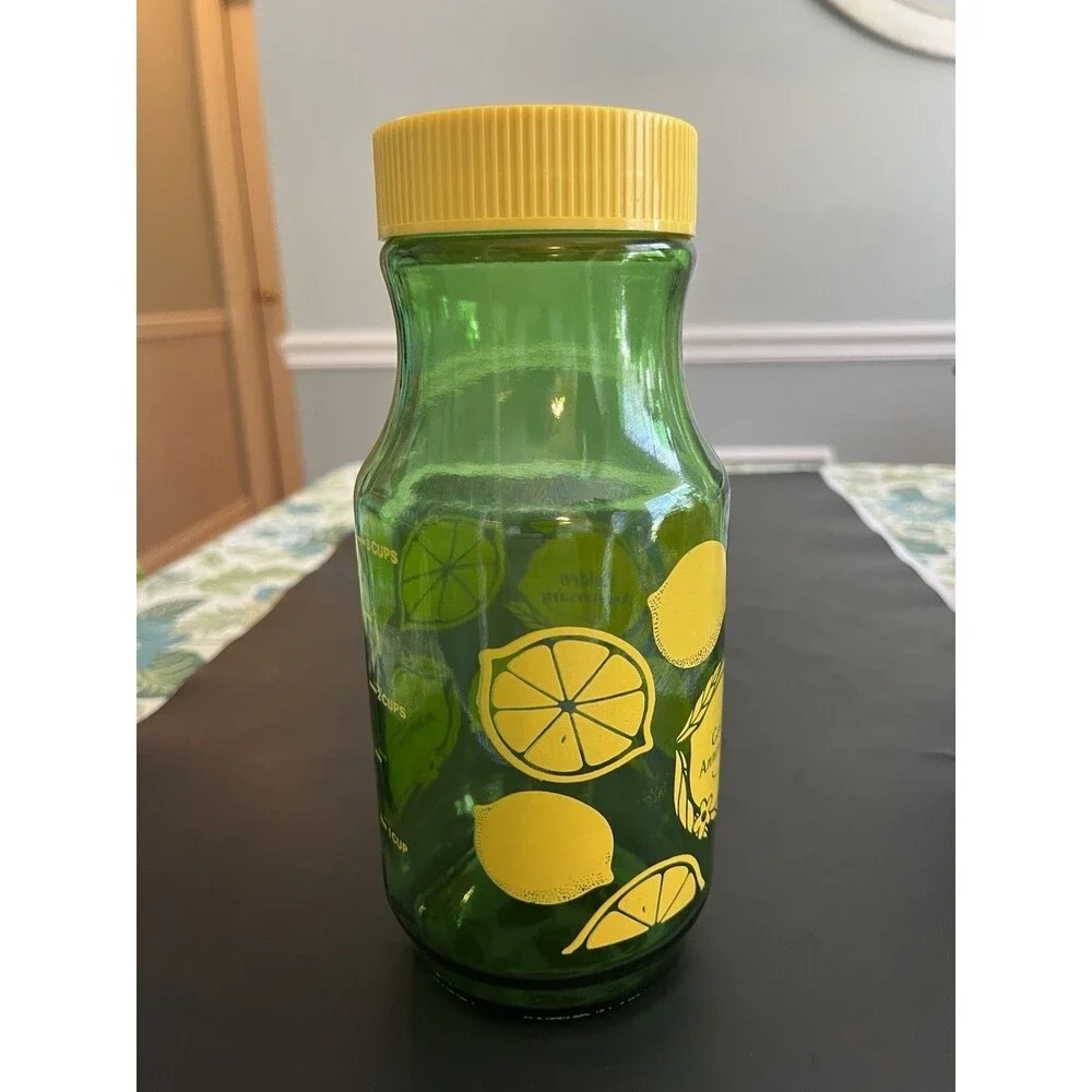Vintage Anchor Hocking Green Yellow Lemonade Lemon Juice Jar Pitcher Measuring